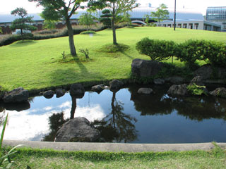 秋田県立農業科学館庭園